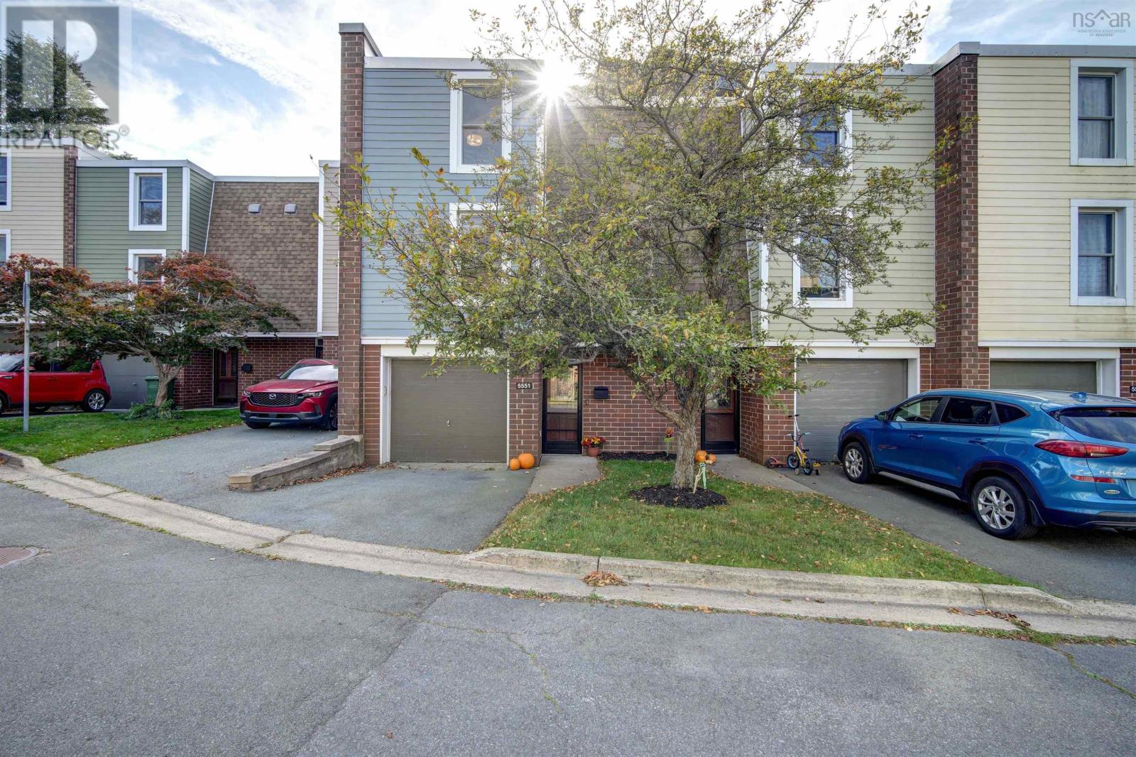 5551 Sentinel Square, Halifax, Nova Scotia