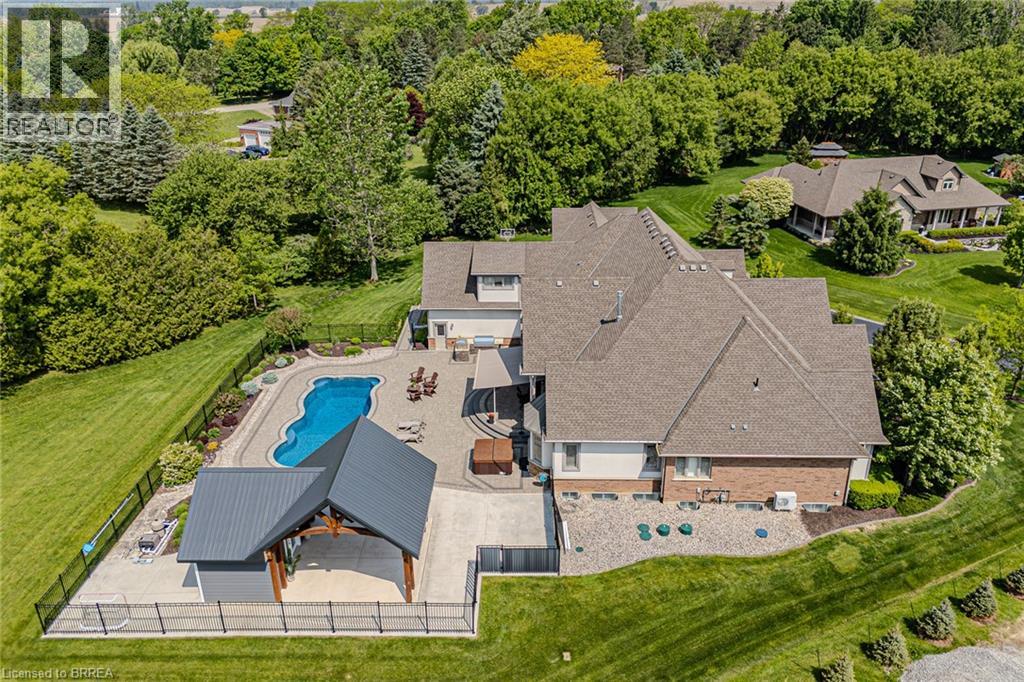 29 Wallace Court, Brantford, Ontario  N3T 5L7 - Photo 49 - 40784196