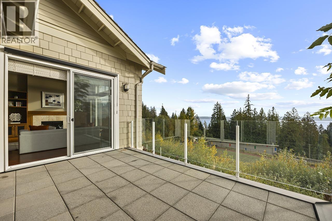 2546 Marr Creek Court, West Vancouver, British Columbia  V7S 0A3 - Photo 38 - R3060493