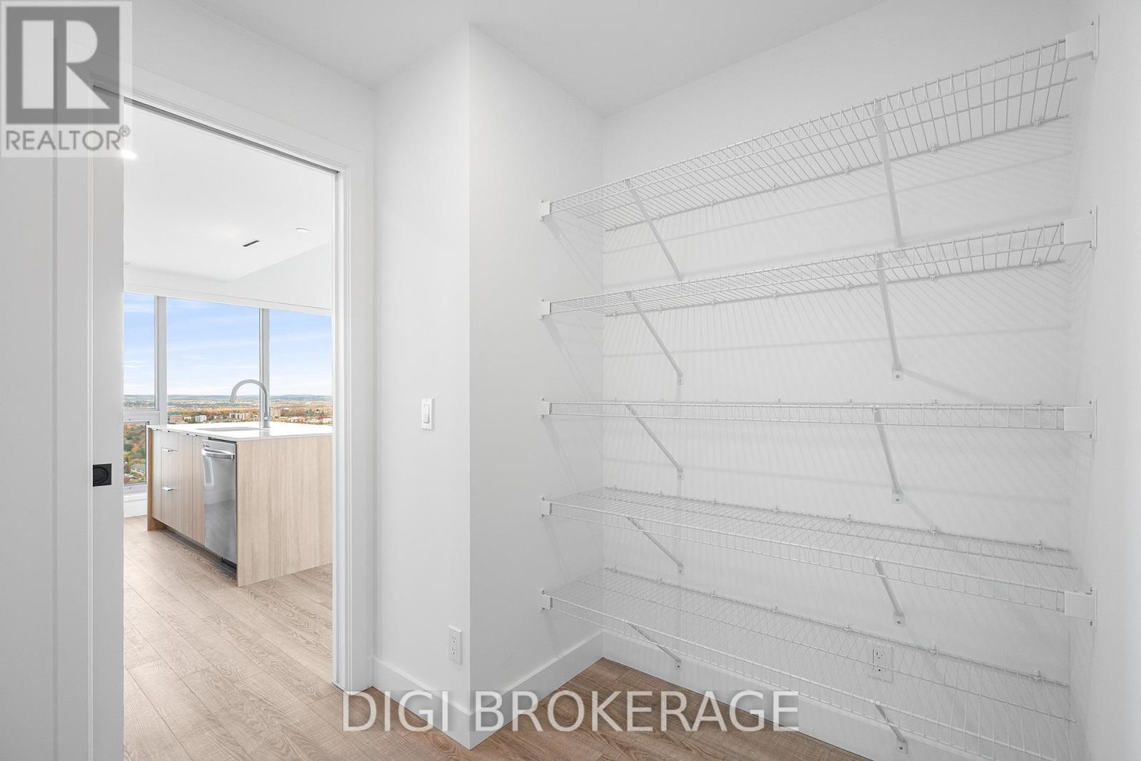 3502 - 1240 Cummings Avenue, Ottawa, Ontario  K1J 0E3 - Photo 14 - X12490072