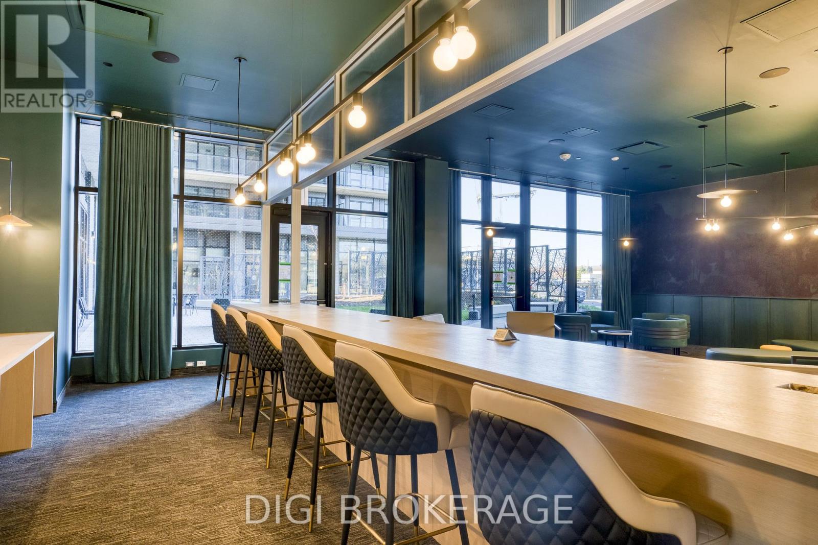 3502 - 1240 Cummings Avenue, Ottawa, Ontario  K1J 0E3 - Photo 5 - X12490072