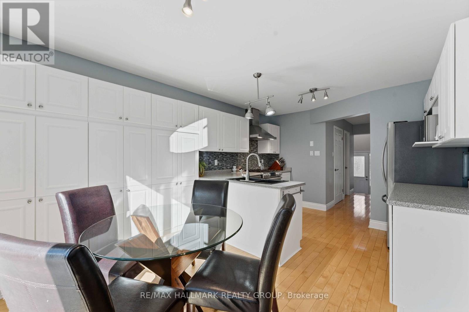 661 Arc En Ciel Street, Ottawa, Ontario  K4A 3H8 - Photo 13 - X12490096