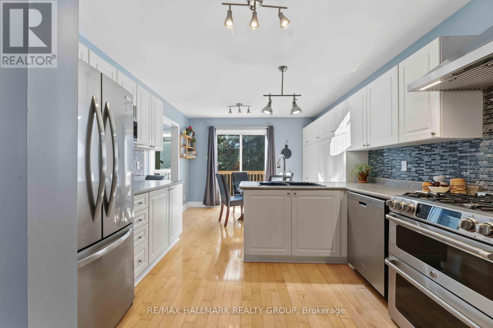 661 Arc En Ciel Street, Ottawa, Ontario  K4A 3H8 - Photo 7 - X12490096