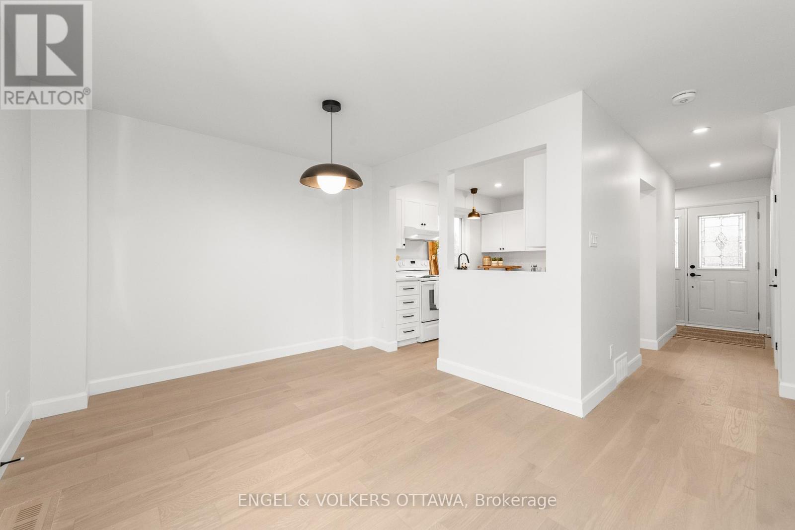 39 Benlark Road, Ottawa, Ontario  K2J 2L5 - Photo 18 - X12490184