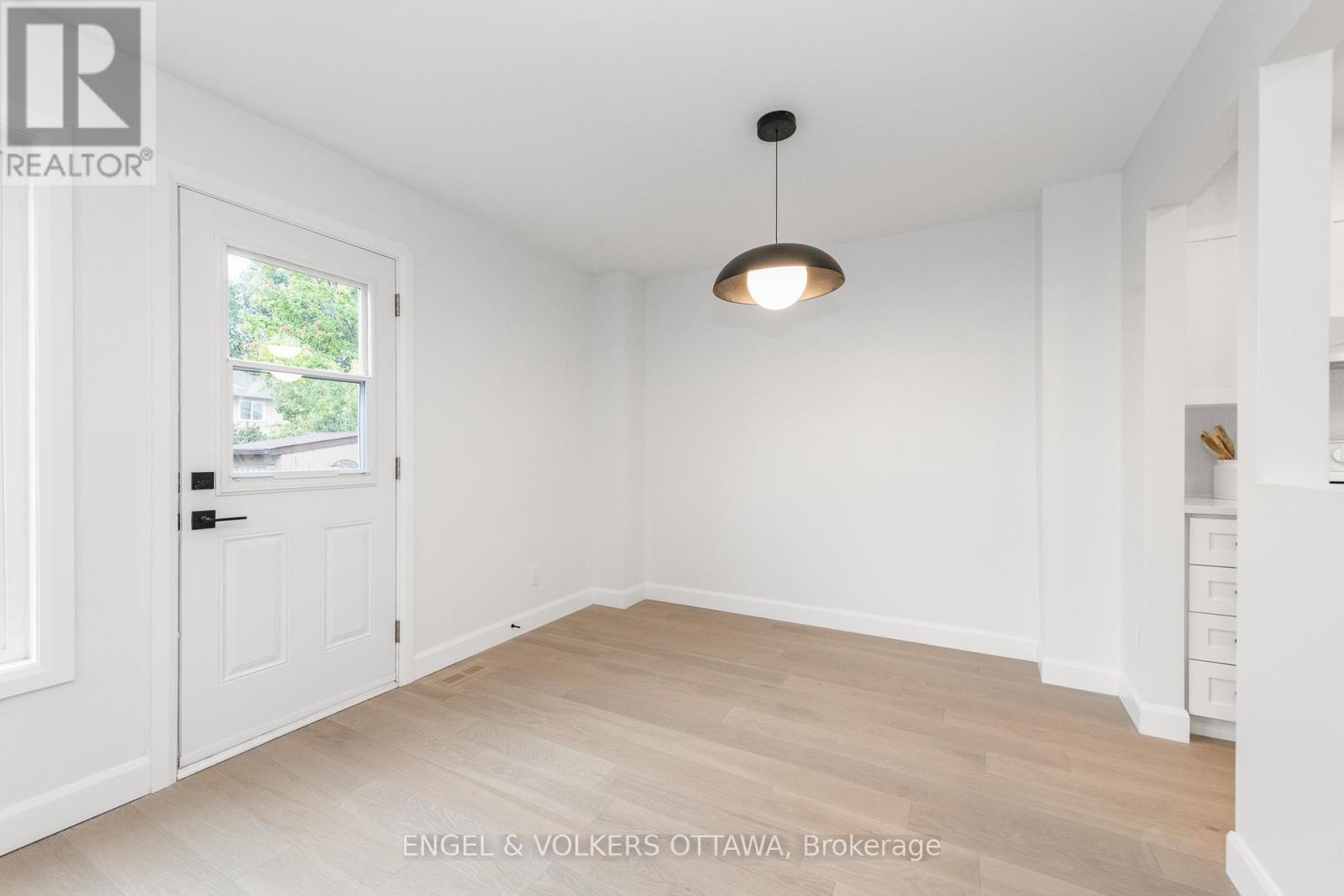 39 Benlark Road, Ottawa, Ontario  K2J 2L5 - Photo 19 - X12490184