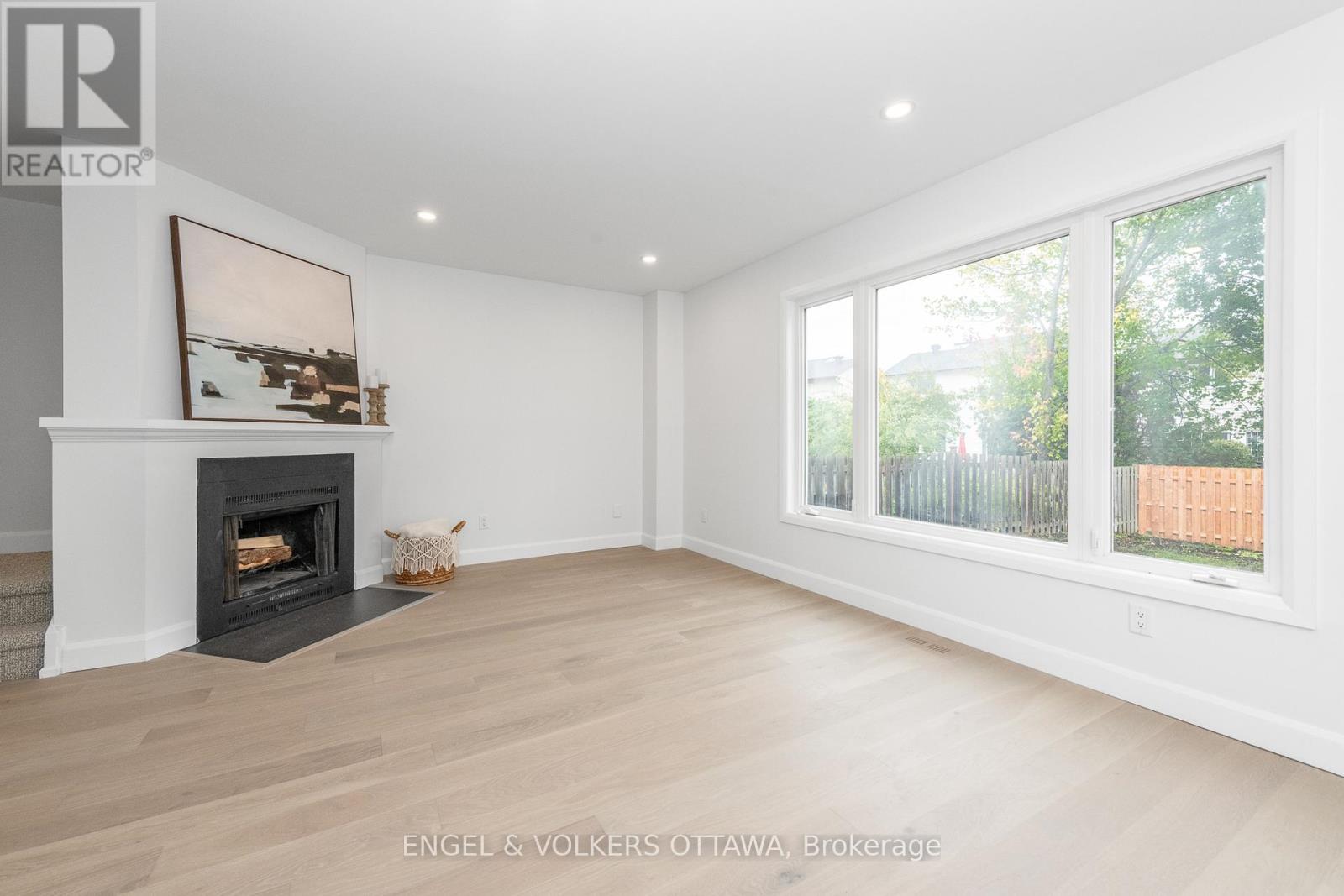 39 Benlark Road, Ottawa, Ontario  K2J 2L5 - Photo 20 - X12490184