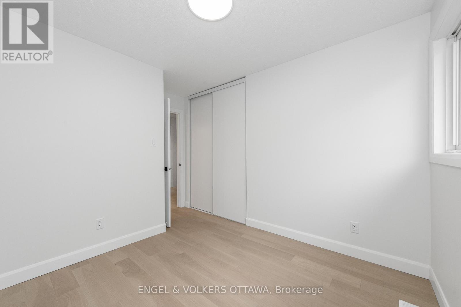 39 Benlark Road, Ottawa, Ontario  K2J 2L5 - Photo 29 - X12490184