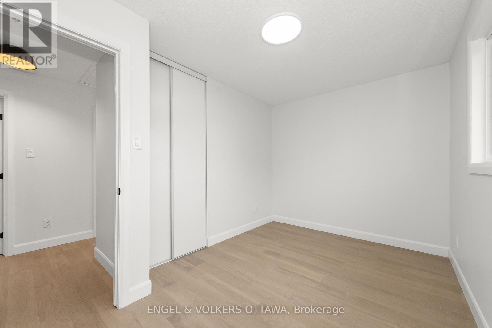 39 Benlark Road, Ottawa, Ontario  K2J 2L5 - Photo 34 - X12490184