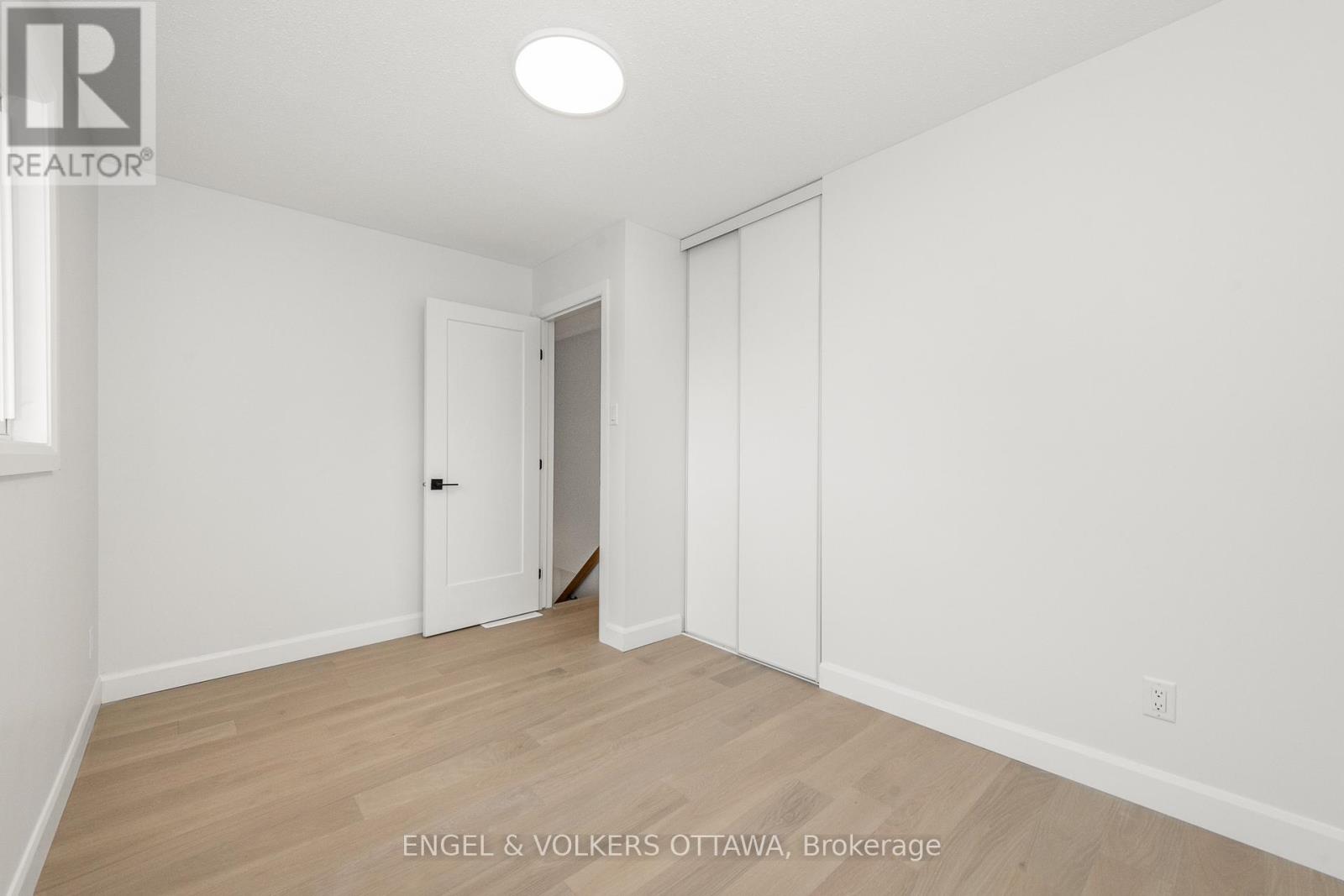 39 Benlark Road, Ottawa, Ontario  K2J 2L5 - Photo 35 - X12490184