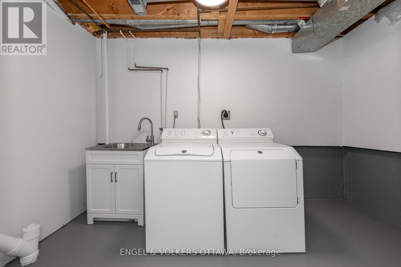 39 Benlark Road, Ottawa, Ontario  K2J 2L5 - Photo 39 - X12490184