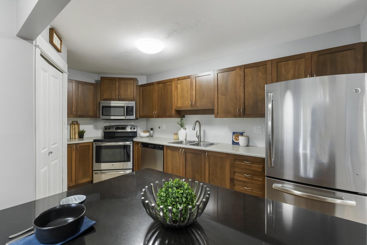 118 32725 George Ferguson Way, Abbotsford, British Columbia  V2T 5M5 - Photo 6 - R3062683