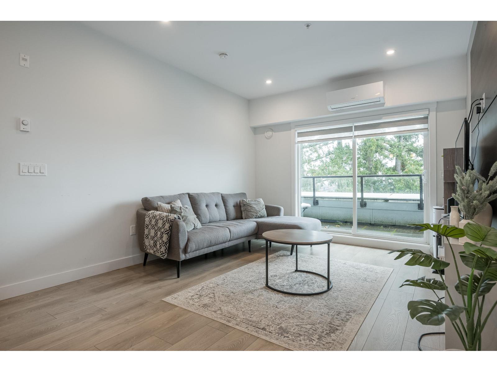 A503 14468 72 Avenue, Surrey, British Columbia  V3S 0B6 - Photo 8 - R3063117