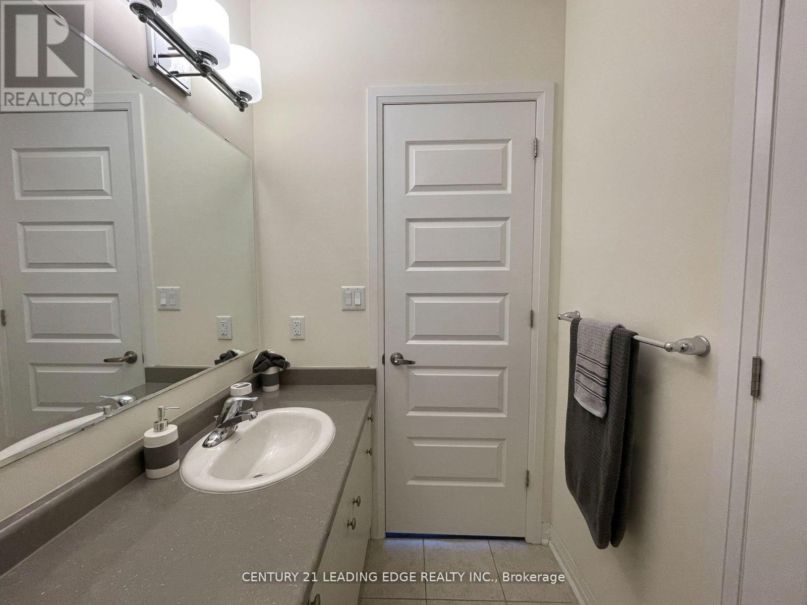 107 - 2 Adam Sellers Street, Markham, Ontario  L6B 1P2 - Photo 17 - N12489722