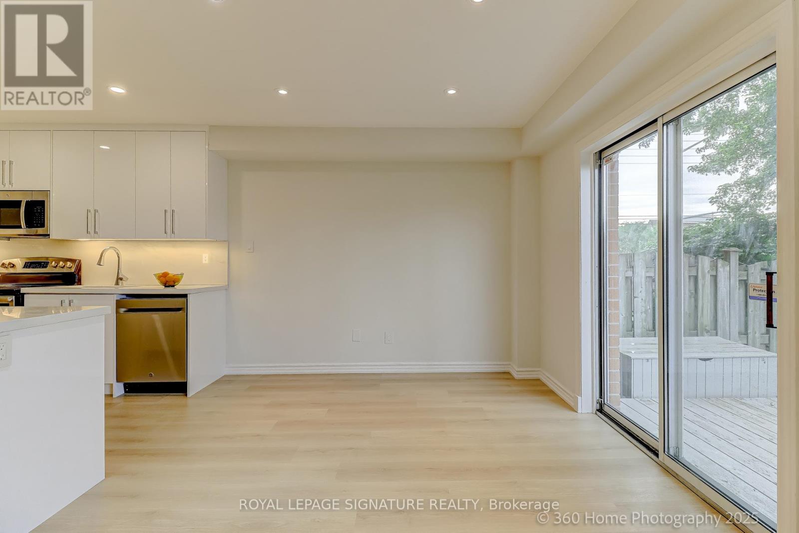 135 Kelso Crescent, Vaughan, Ontario  L6A 2K7 - Photo 12 - N12489762