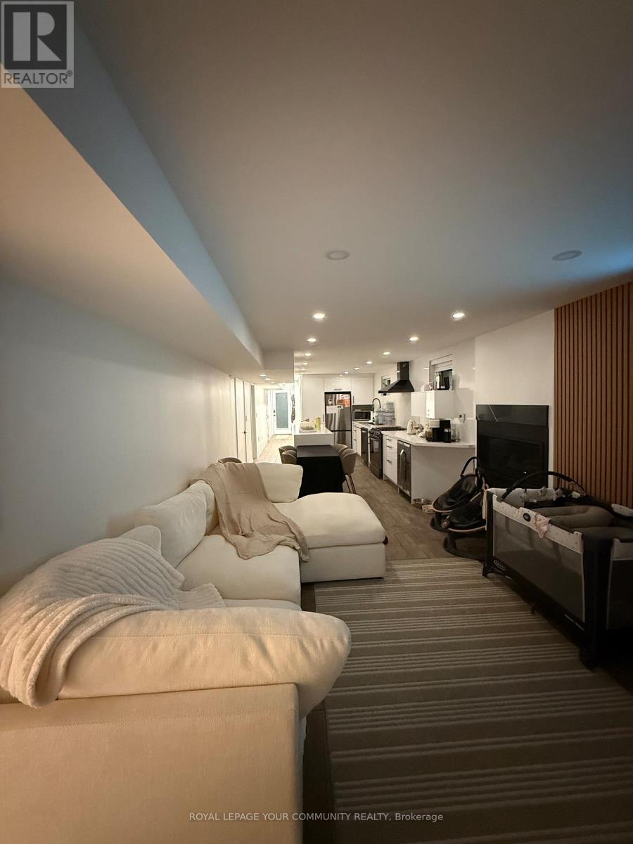 Lower - 89 Maplegrove Avenue, Bradford West Gwillimbury (Bradford), Ontario  L3Z 1R9 - Photo 3 - N12489848