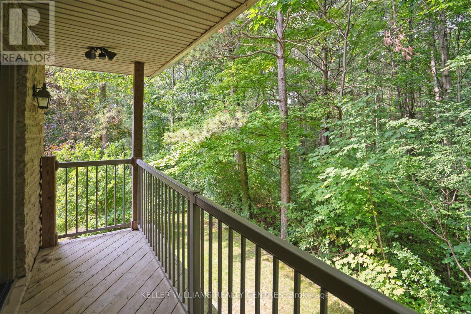 6 Country Heights Drive, Richmond Hill, Ontario  L4E 3M8 - Photo 24 - N12489934