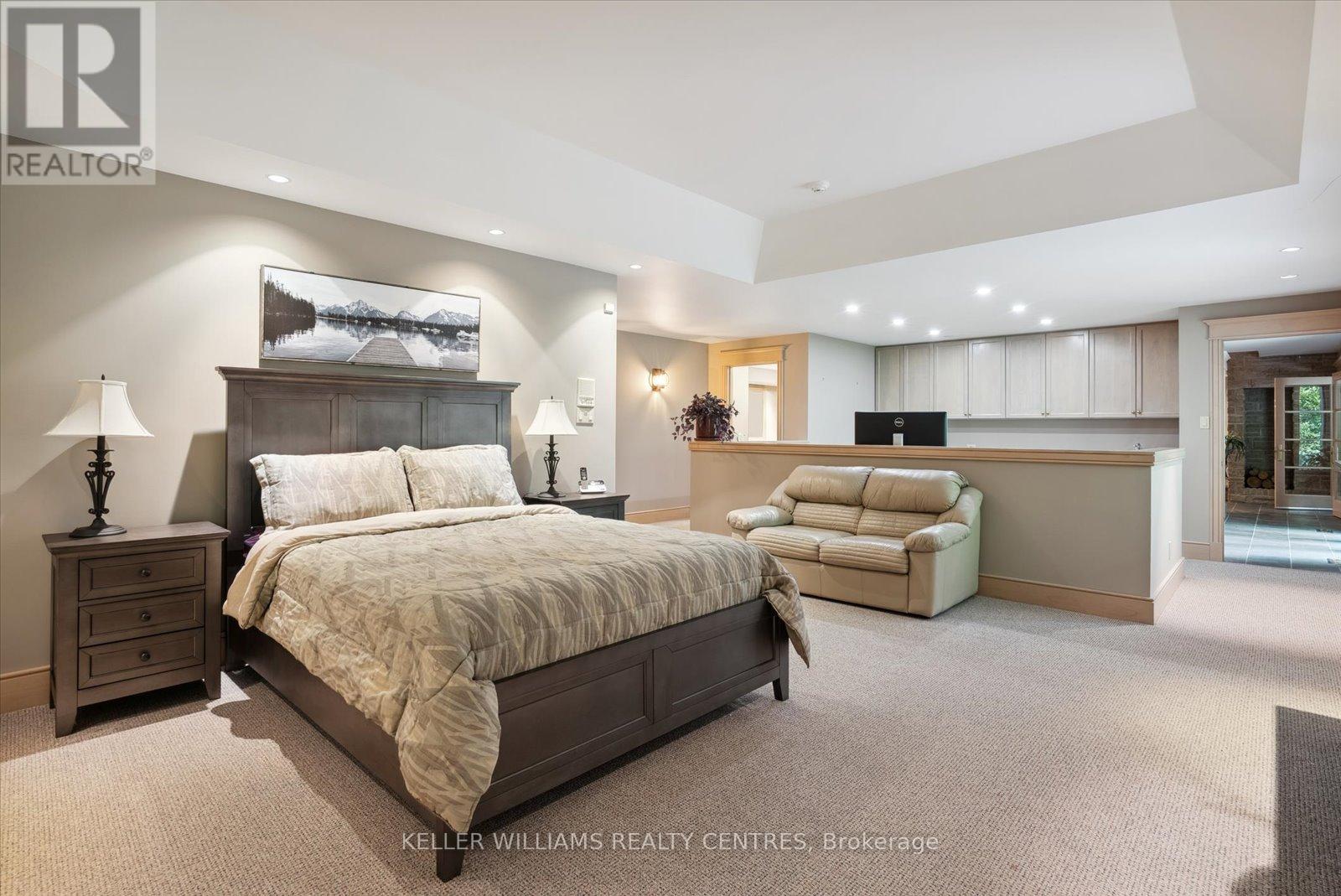 6 Country Heights Drive, Richmond Hill, Ontario  L4E 3M8 - Photo 33 - N12489934