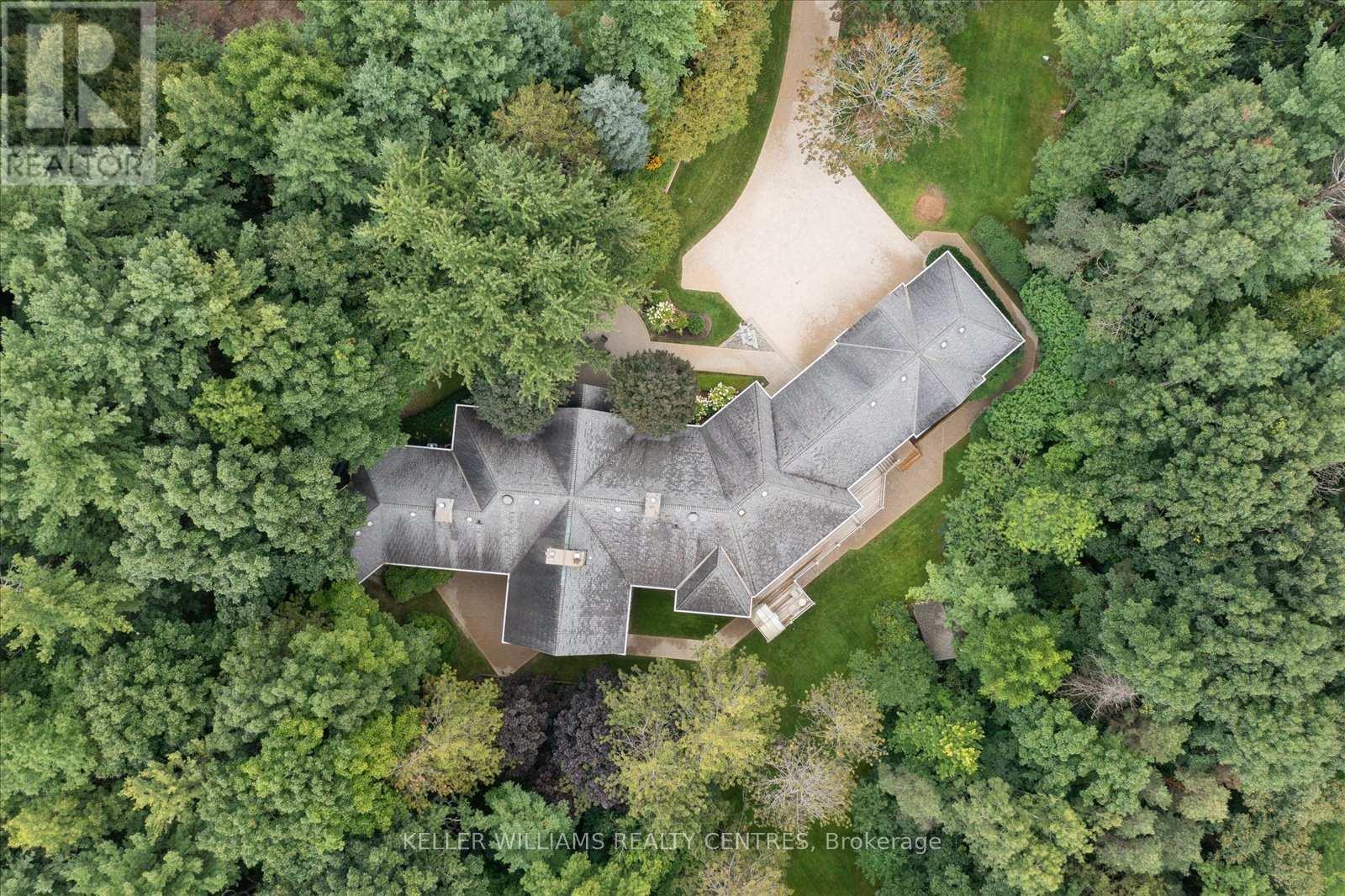 6 Country Heights Drive, Richmond Hill, Ontario  L4E 3M8 - Photo 4 - N12489934