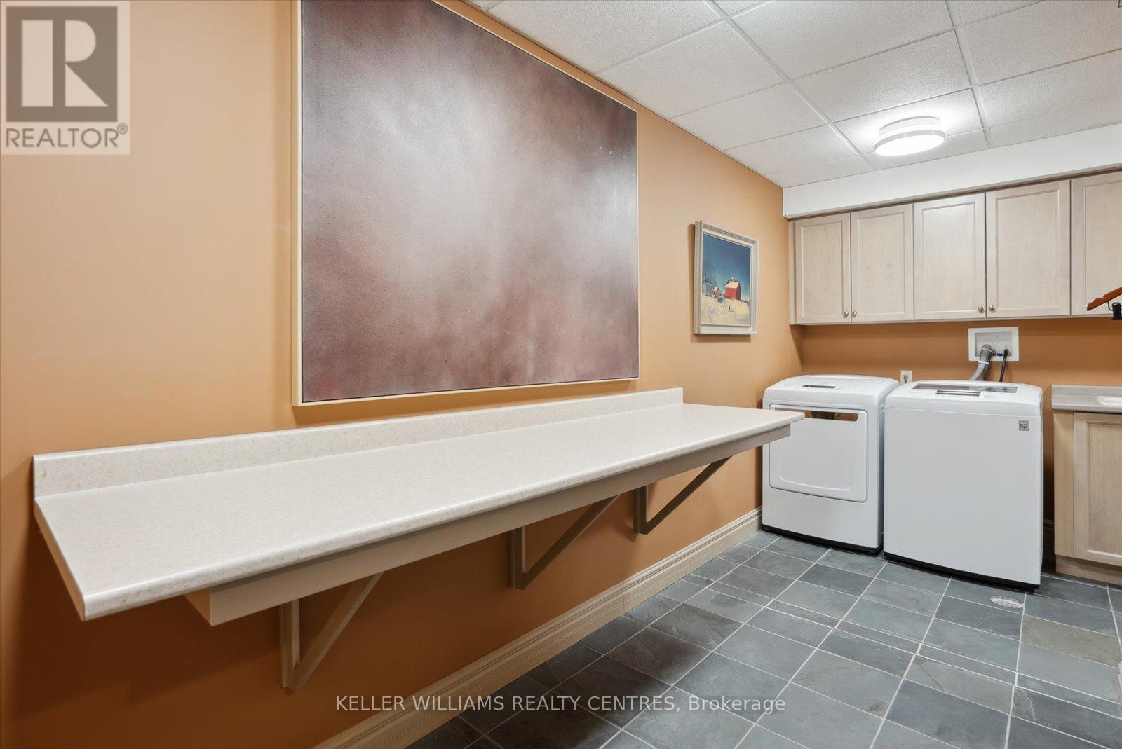 6 Country Heights Drive, Richmond Hill, Ontario  L4E 3M8 - Photo 43 - N12489934