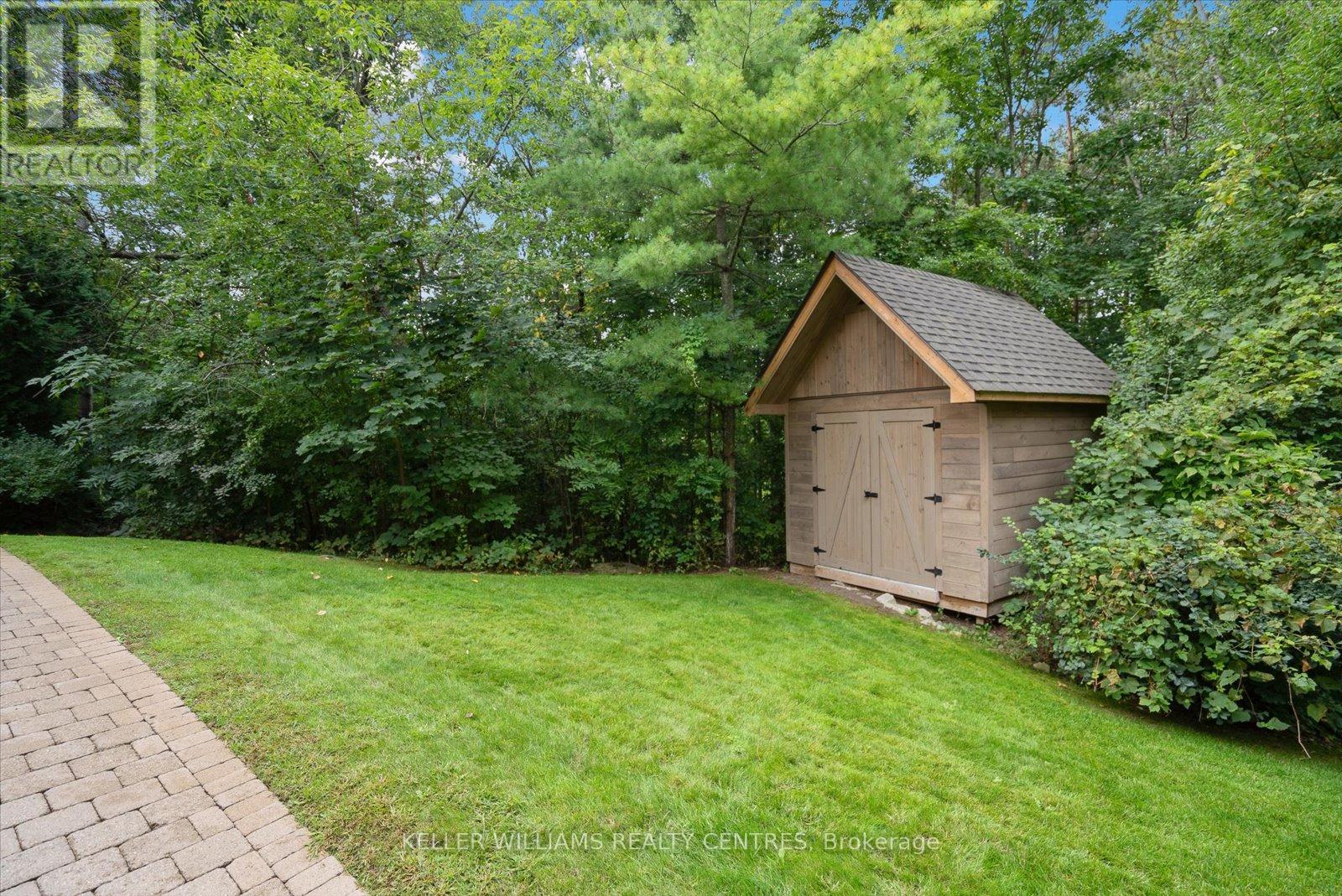 6 Country Heights Drive, Richmond Hill, Ontario  L4E 3M8 - Photo 49 - N12489934