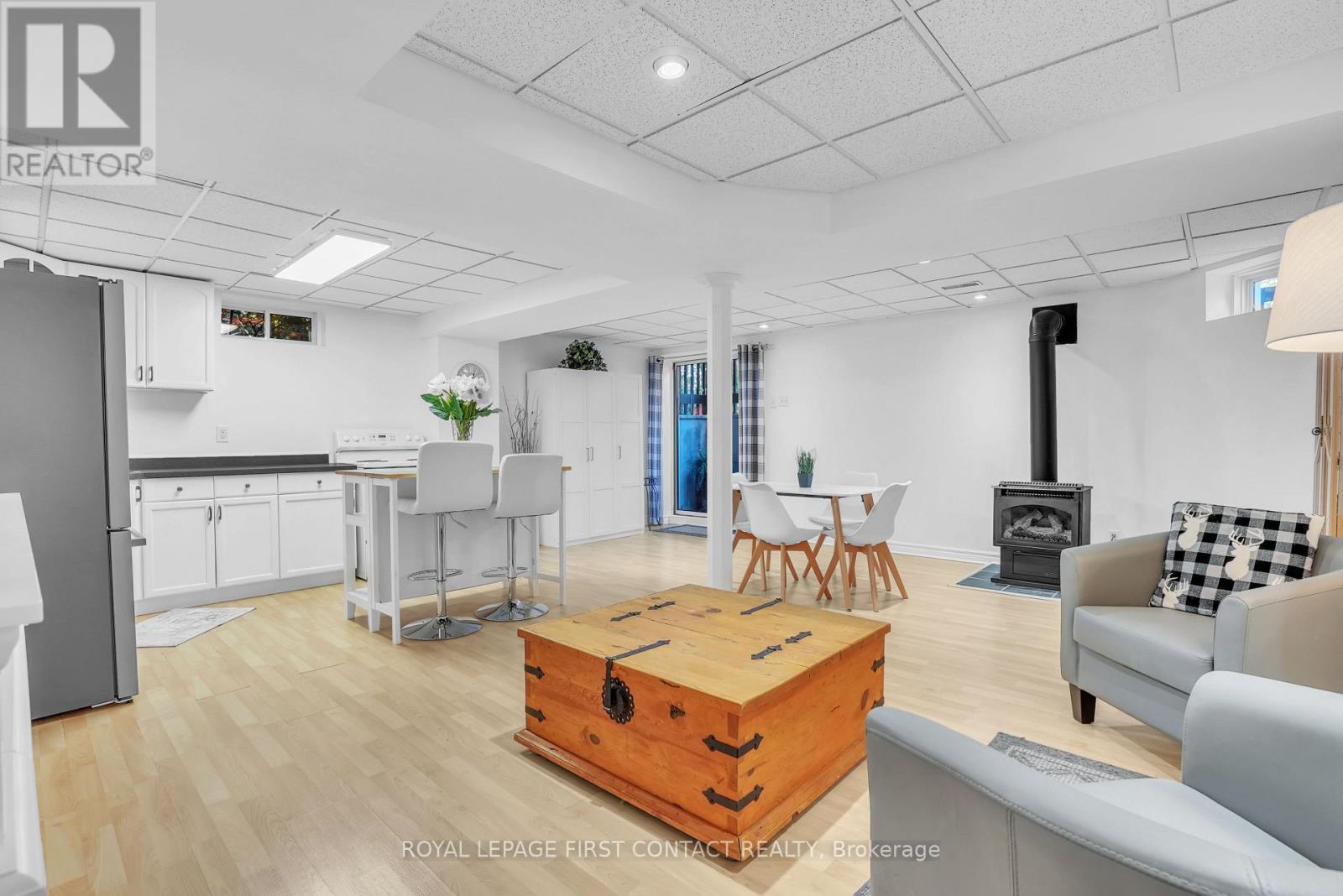 1328 Vincent Crescent, Innisfil, Ontario  L9S 1Z8 - Photo 30 - N12489654