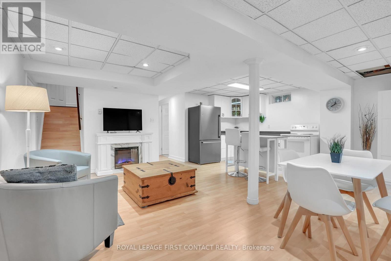 1328 Vincent Crescent, Innisfil, Ontario  L9S 1Z8 - Photo 26 - N12489654