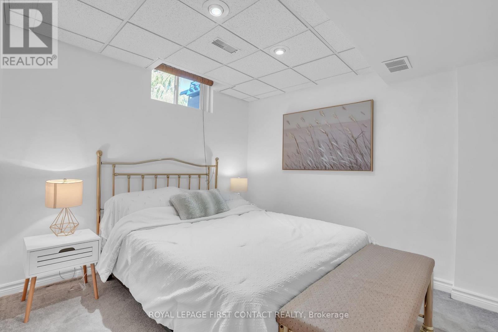 1328 Vincent Crescent, Innisfil, Ontario  L9S 1Z8 - Photo 33 - N12489654