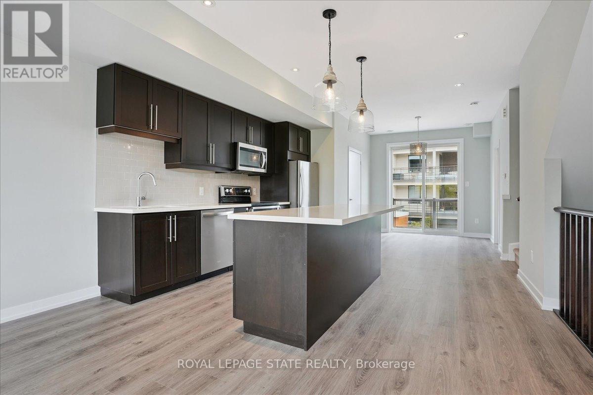 5 Esplanade Lane, Grimsby, Ontario  L3M 5R4 - Photo 17 - X12470072