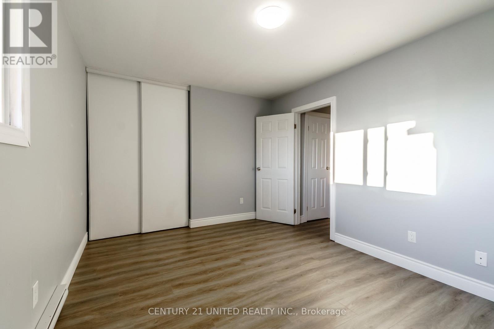 61 - 996 Sydenham Road, Peterborough, Ontario  K9J 7V7 - Photo 14 - X12452217