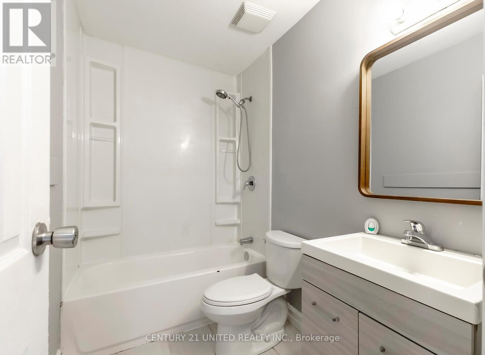 61 - 996 Sydenham Road, Peterborough, Ontario  K9J 7V7 - Photo 19 - X12452217