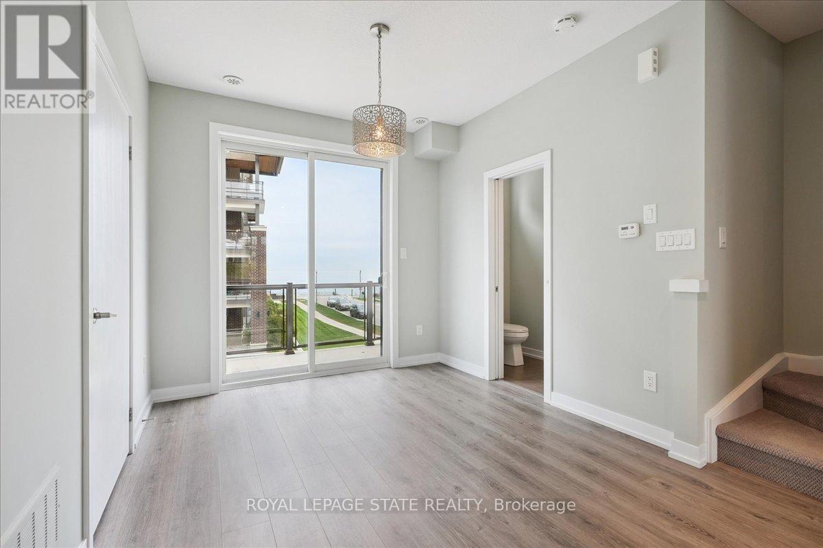 5 Esplanade Lane, Grimsby, Ontario  L3M 5R4 - Photo 21 - X12470072