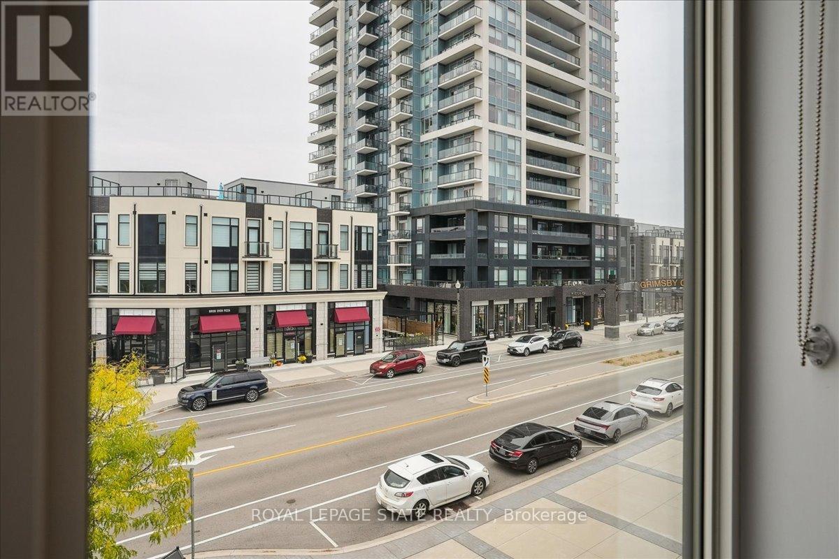 5 Esplanade Lane, Grimsby, Ontario  L3M 5R4 - Photo 30 - X12470072