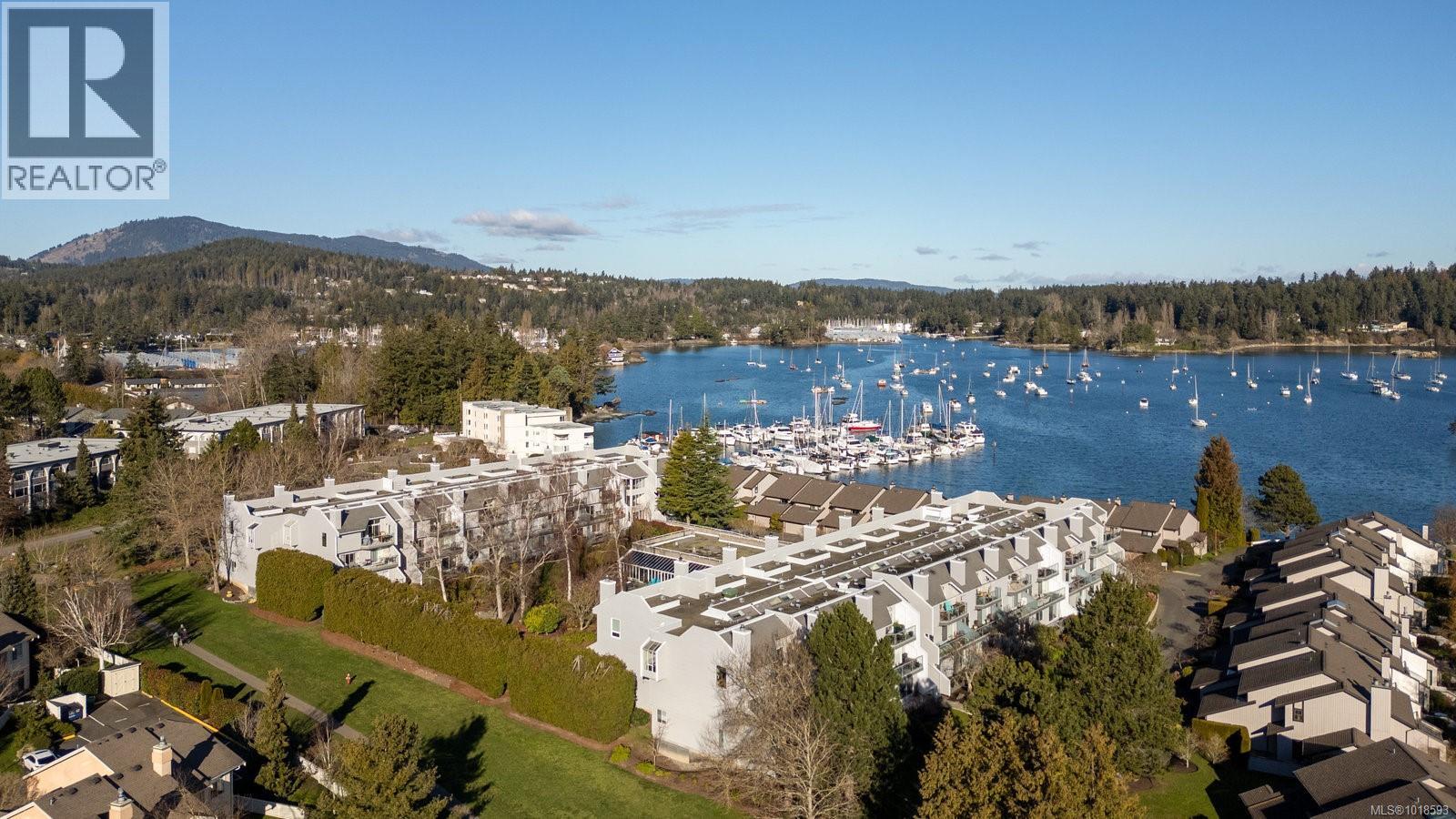 312 10459 Resthaven Dr, Sidney, British Columbia