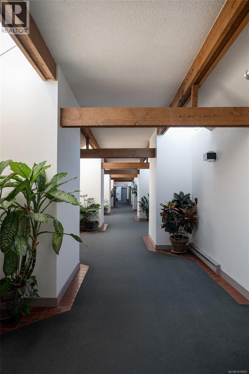 312 10459 Resthaven Dr, Sidney, British Columbia  V8L 3H6 - Photo 18 - 1018593