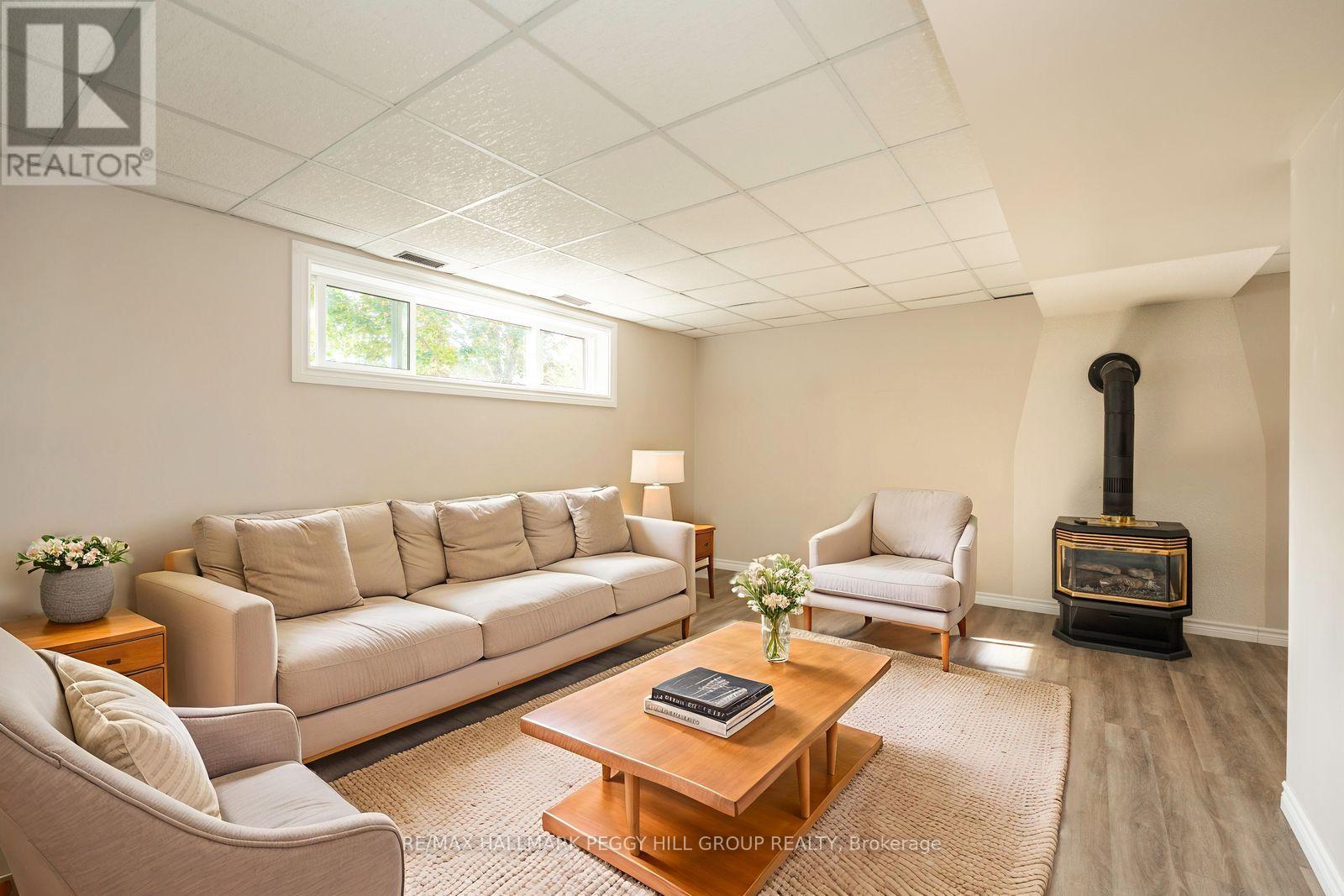 17 Bertram Drive, Springwater (Elmvale), Ontario  L0L 1P0 - Photo 8 - S12489704