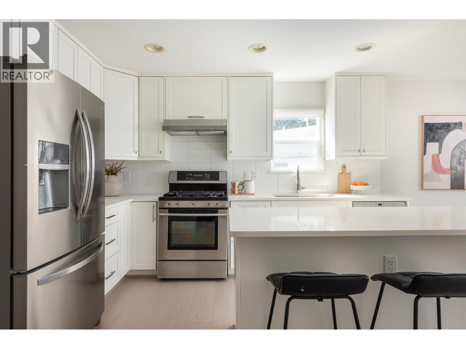 230 3000 Riverbend Drive, Coquitlam, British Columbia  V3C 6R1 - Photo 5 - R3056649