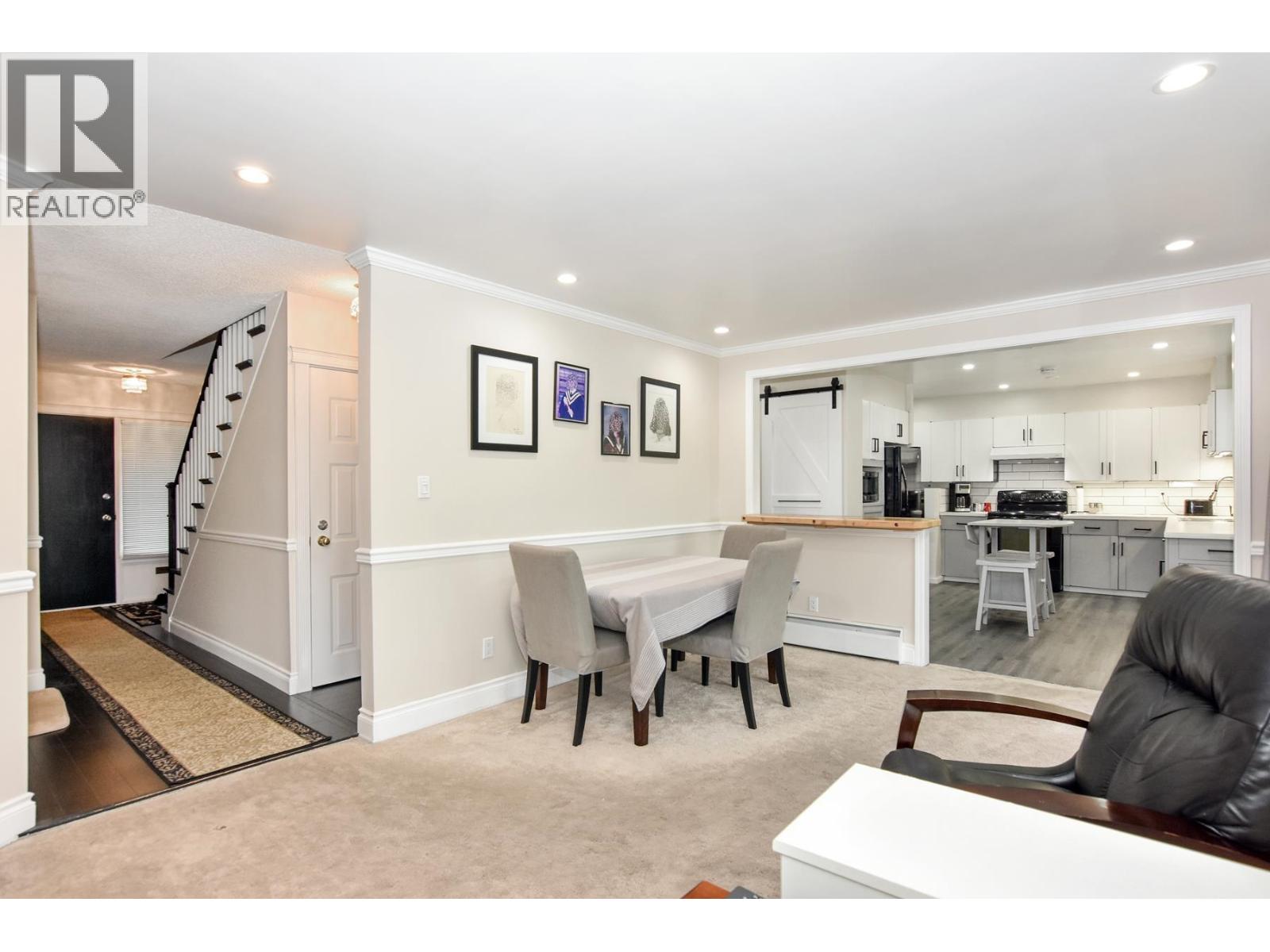 4222 Victory Street, Burnaby, British Columbia  V5J 1P7 - Photo 14 - R3060019