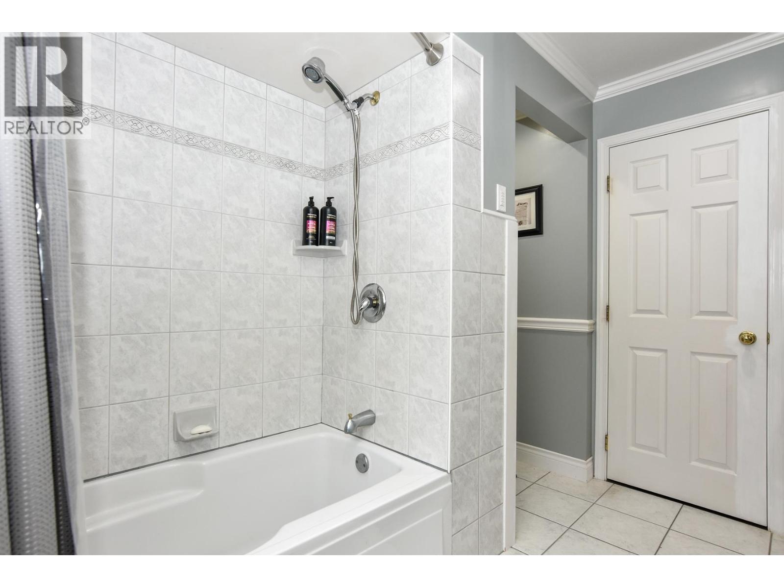 4222 Victory Street, Burnaby, British Columbia  V5J 1P7 - Photo 20 - R3060019