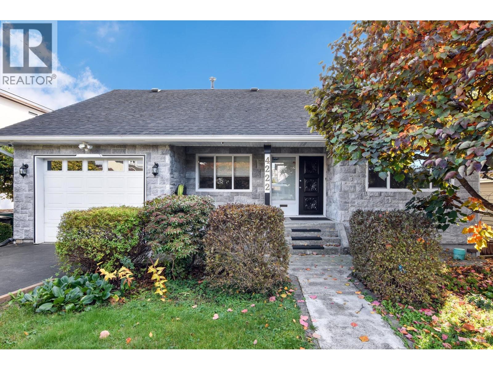 4222 VICTORY STREET, Burnaby, British Columbia