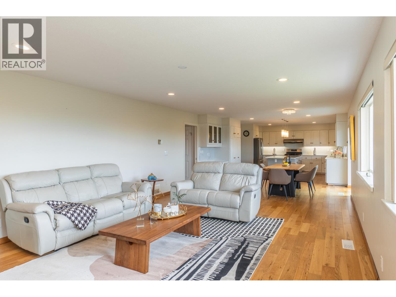 7378 Union Street, Burnaby, British Columbia  V5A 1J2 - Photo 12 - R3048399