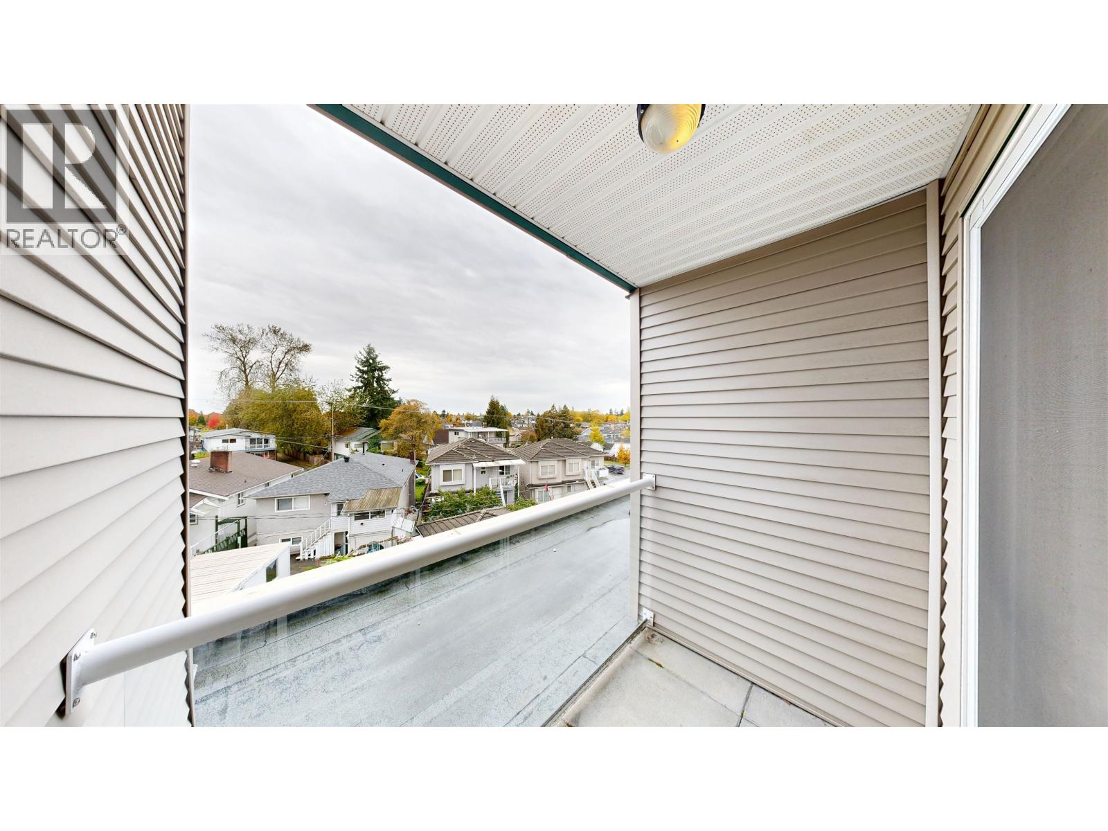 Ph3 5438 Rupert Street, Vancouver, British Columbia  V5R 2K3 - Photo 7 - R3061730