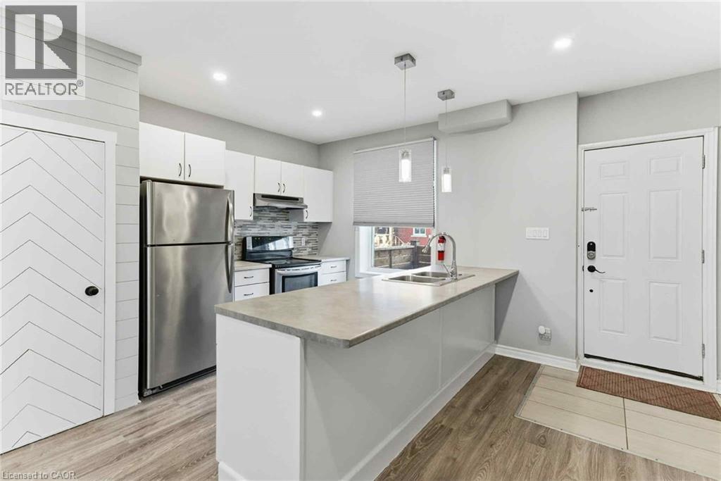 100 Cheever Street, Hamilton, Ontario  L8L 5R9 - Photo 3 - 40784309