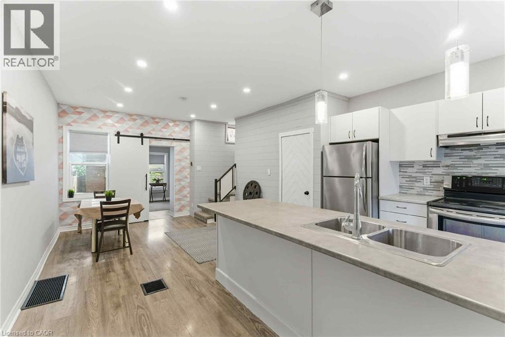 100 Cheever Street, Hamilton, Ontario  L8L 5R9 - Photo 4 - 40784309