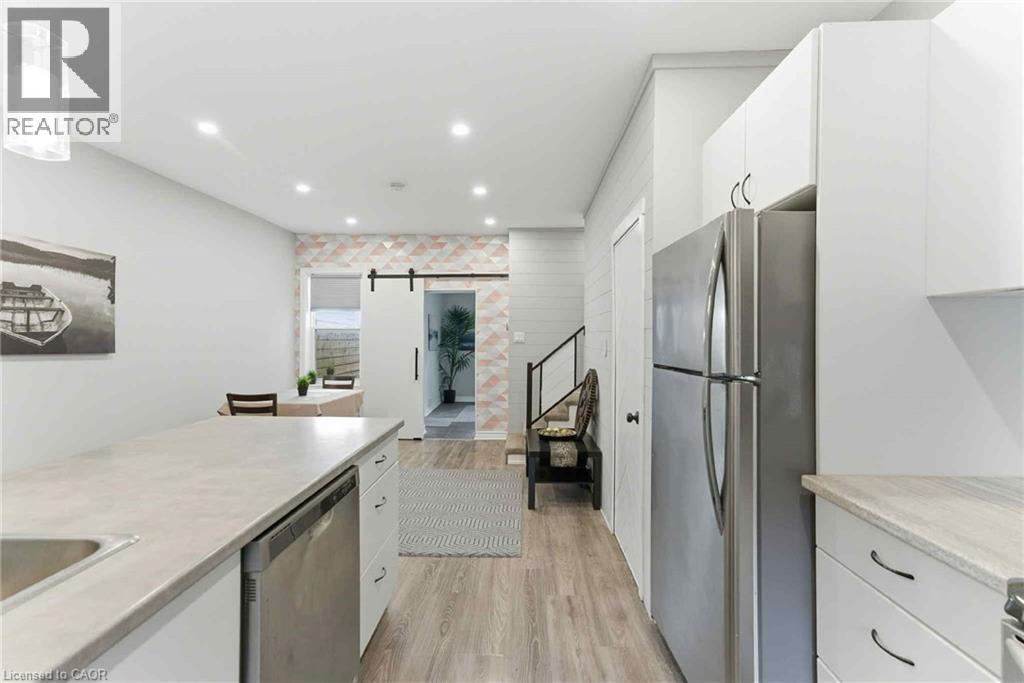 100 Cheever Street, Hamilton, Ontario  L8L 5R9 - Photo 6 - 40784309