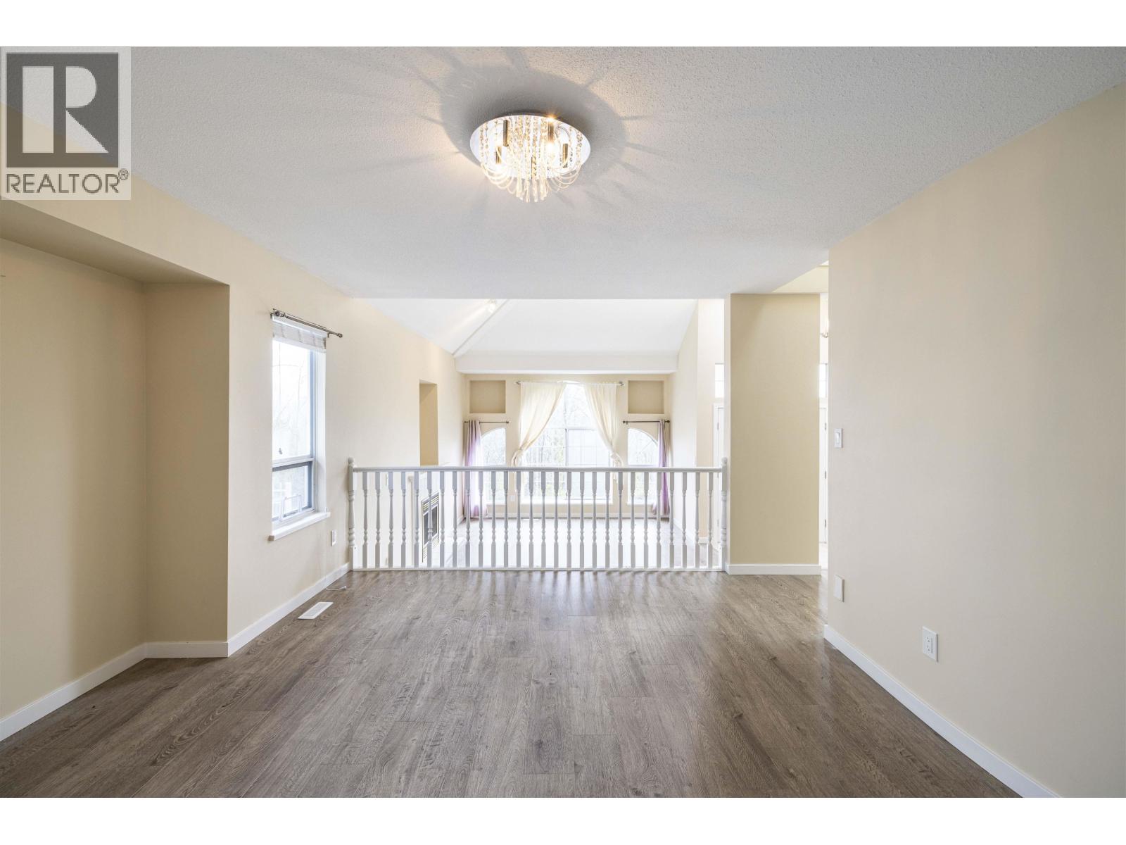 470 Riverview Crescent, Coquitlam, British Columbia  V3C 4X9 - Photo 16 - R3062651