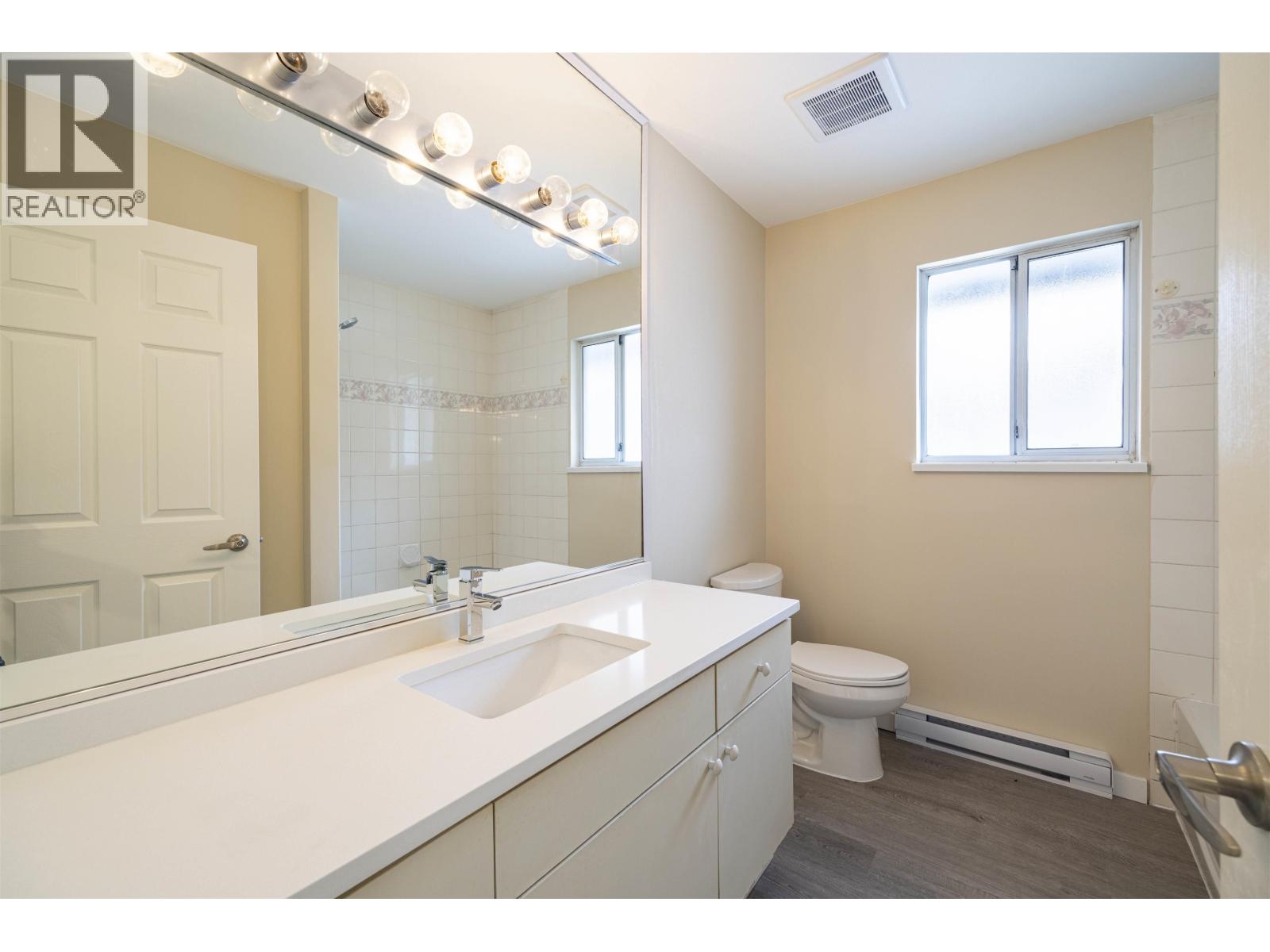 470 Riverview Crescent, Coquitlam, British Columbia  V3C 4X9 - Photo 26 - R3062651