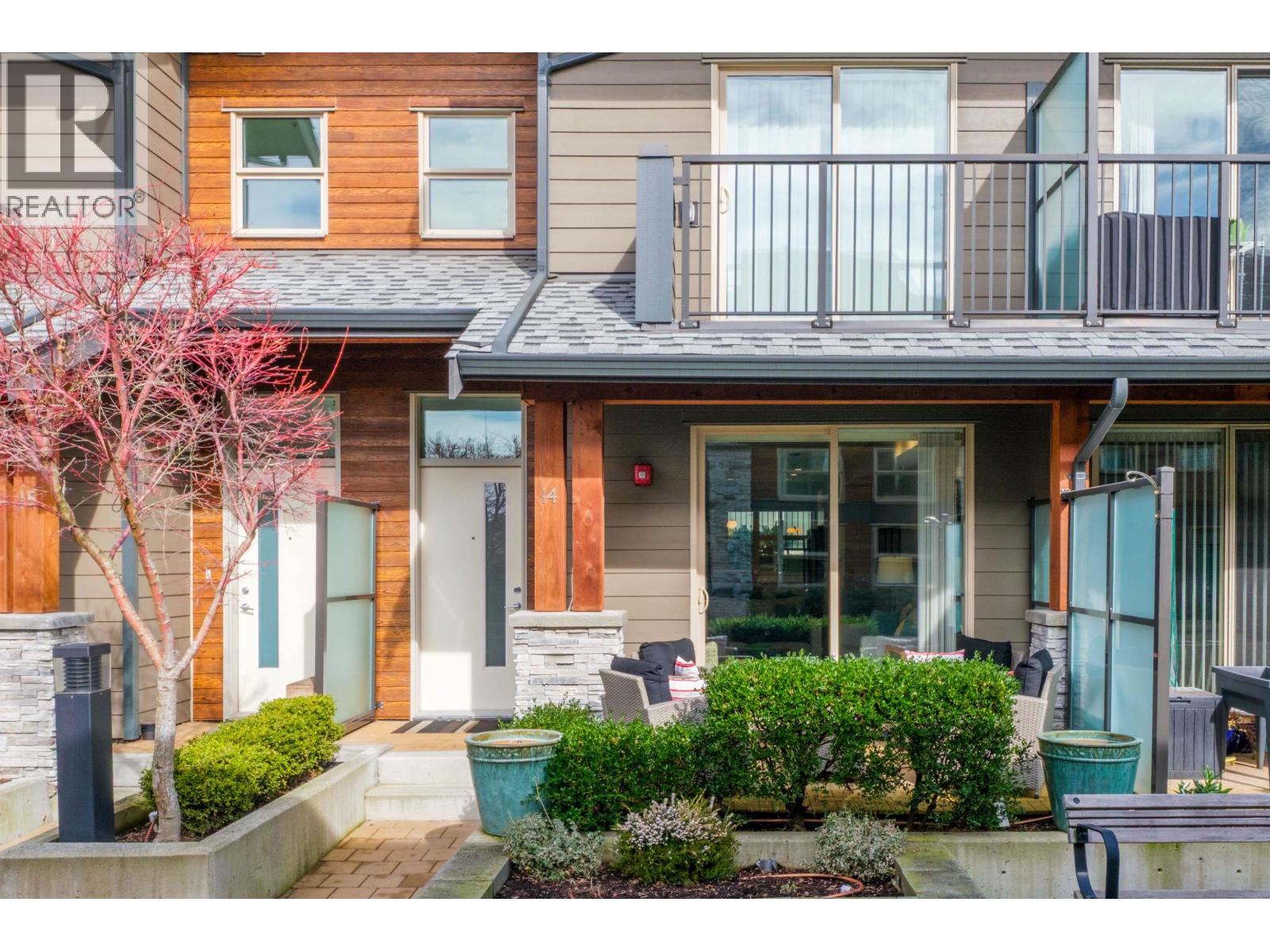 14 244 E 5th Street, North Vancouver, British Columbia  V7L 1L7 - Photo 2 - R3063140