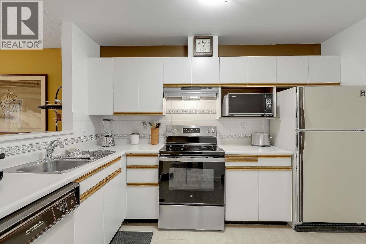 307 7500 Minoru Boulevard, Richmond, British Columbia  V6Y 3J6 - Photo 17 - R3063150