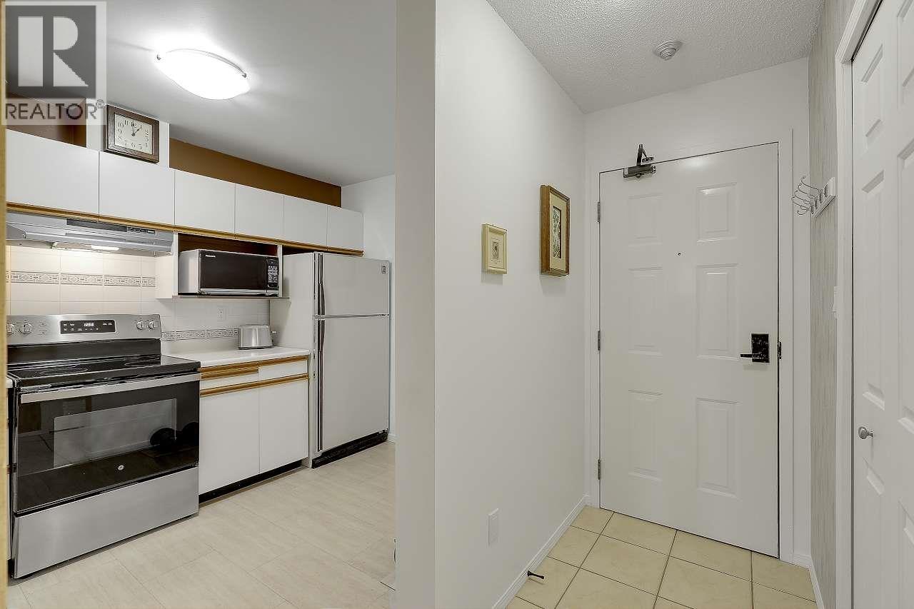 307 7500 Minoru Boulevard, Richmond, British Columbia  V6Y 3J6 - Photo 18 - R3063150