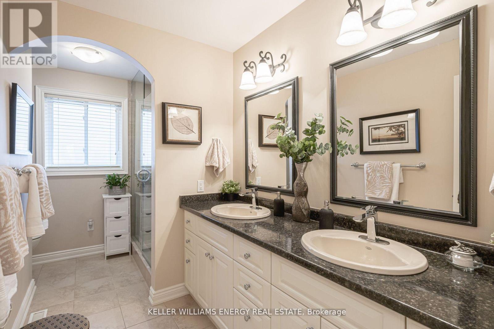 1158 Trillium Court, Oshawa (Centennial), Ontario  L1G 7M2 - Photo 13 - E12490070